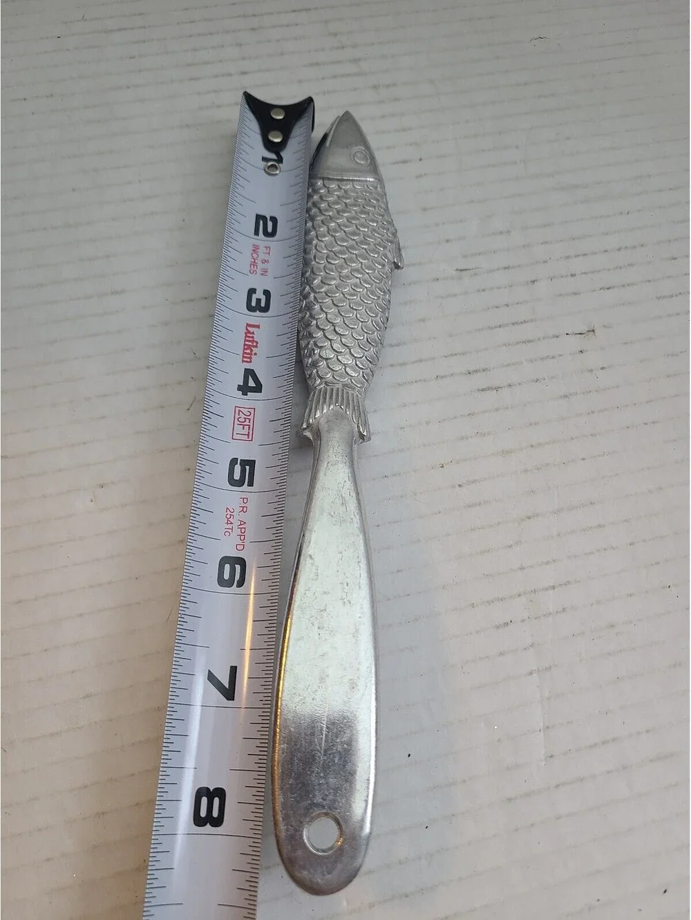 Aluminum Vintage Fish Scaler w/ Fish Design 8.5